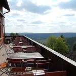 Affittacamere Berggasthaus & Schoene Aussicht 3*
