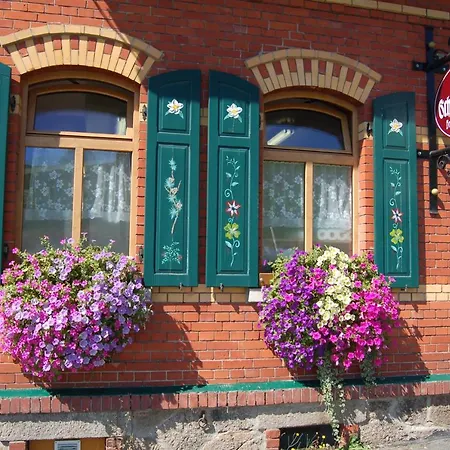 Berggasthaus & Schoene Aussicht بيت ضيافة كلينغنتال