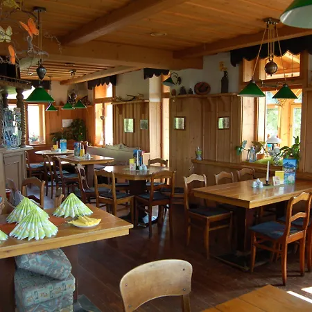 Guest house Berggasthaus & Schoene Aussicht Klingenthal