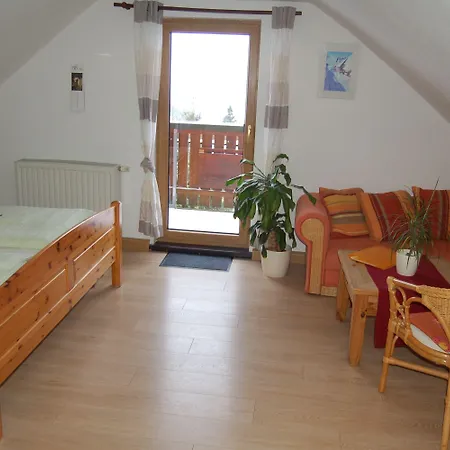 Vendégház Berggasthaus & Schoene Aussicht Klingenthal