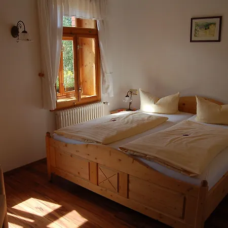 Berggasthaus & Schoene Aussicht Vendégház