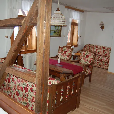 Vendégház Berggasthaus & Schoene Aussicht Klingenthal