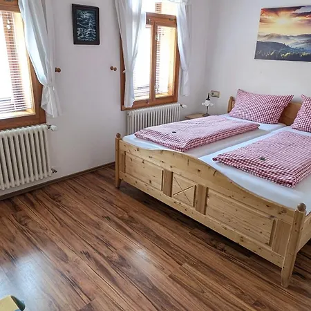 Guest house Berggasthaus & Schoene Aussicht 3*