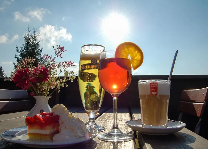 Berggasthaus & Schoene Aussicht بيت ضيافة 3*