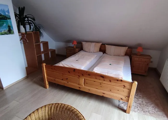 Berggasthaus & Schoene Aussicht بيت ضيافة