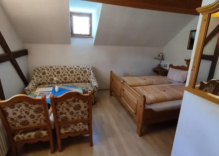 Berggasthaus & Schoene Aussicht 3* كلينغنتال