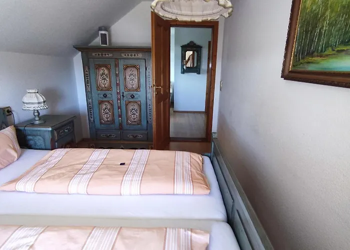 Berggasthaus & Schoene Aussicht 3*