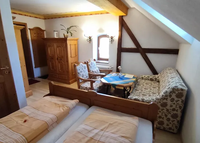 Berggasthaus & Schoene Aussicht بيت ضيافة 3*