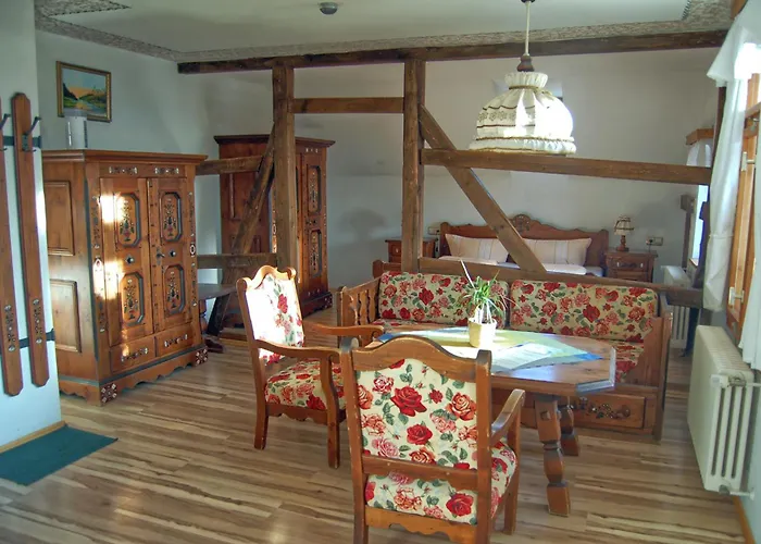 Berggasthaus & Schoene Aussicht 3* كلينغنتال