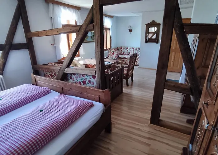 Berggasthaus & Schoene Aussicht بيت ضيافة