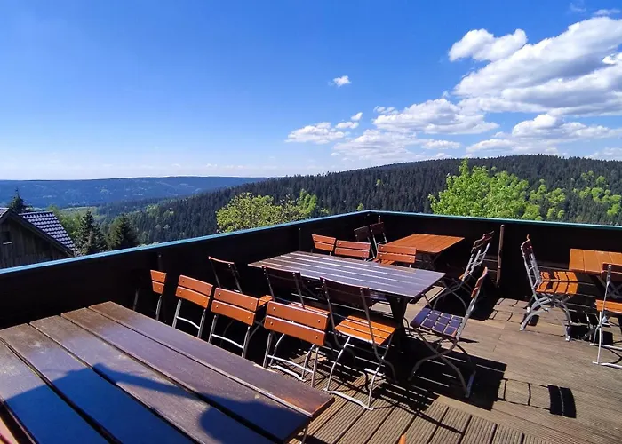 Berggasthaus & Schoene Aussicht بيت ضيافة كلينغنتال