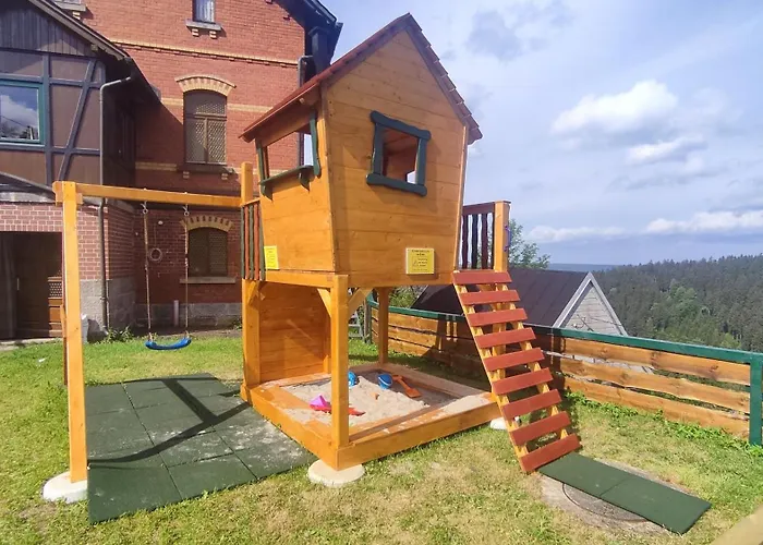 Berggasthaus & Schoene Aussicht بيت ضيافة