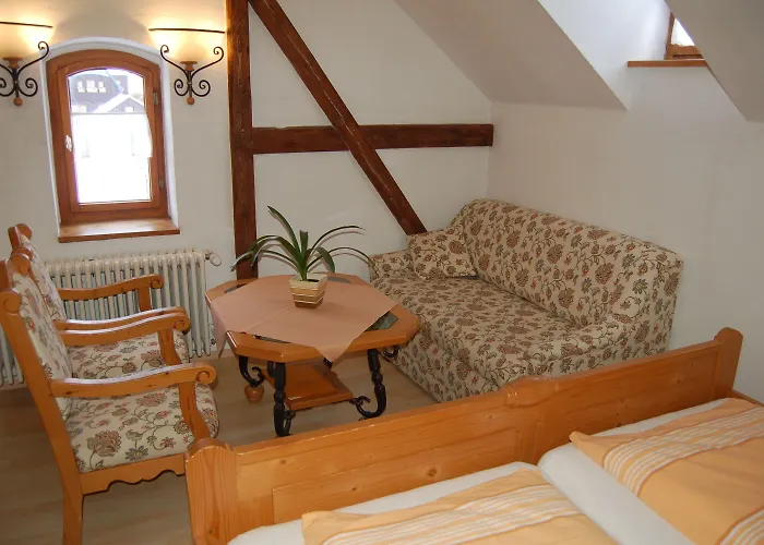 Berggasthaus & Schoene Aussicht 3*